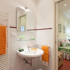 Отель Rental In Rome Portico Ottavia Garden Италия, Рим - отзывы, цены и фото номеров - забронировать отель Rental In Rome Portico Ottavia Garden онлайн ванная фото 2