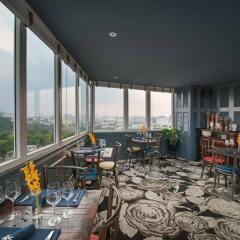 Hanoi La Siesta Diamond Hotel балкон