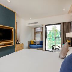 Отель Manathai Surin Phuket комната для гостей фото 4