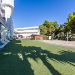 Отель FERGUS Style Cala Blanca Suites спортивное сооружение