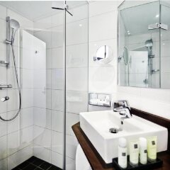 Amsterdam Tropen Hotel ванная