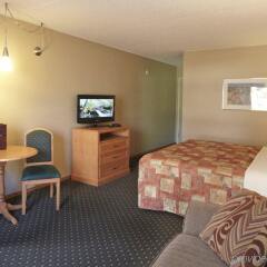 Отель Colonial Square Inn & Suites удобства в номере фото 2