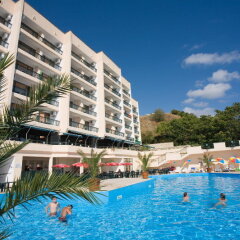 Отель Magnolia Club бассейн фото 3