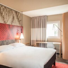 Отель Ibis Hamburg City Германия, Гамбург - 2 отзыва об отеле, цены и фото номеров - забронировать отель Ibis Hamburg City онлайн комната для гостей фото 5