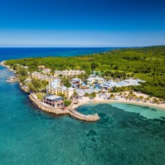 Отель Jewel Paradise Cove Adult Beach Resort & Spa Ямайка, Сент-Аннc-Бей - отзывы, цены и фото номеров - забронировать отель Jewel Paradise Cove Adult Beach Resort & Spa онлайн пляж