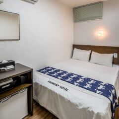 Отель Ekonomy Guesthouse Haeundae комната для гостей фото 5