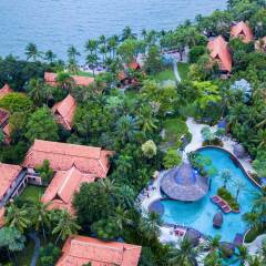 Отель Anantara Hua Hin Resort спортивное сооружение