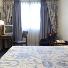 Osuna Hotel удобства в номере
