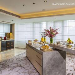 Отель Fraser Suites Guangzhou Китай, Гуанчжоу - отзывы, цены и фото номеров - забронировать отель Fraser Suites Guangzhou онлайн питание фото 2