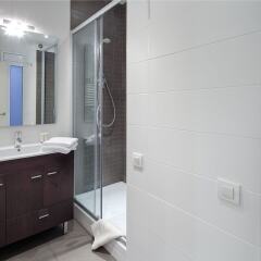 Апартаменты Habitat Apartments Boulevard Барселона ванная