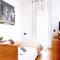Отель Feelathome Bonavista Apartment Испания, Барселона - отзывы, цены и фото номеров - забронировать отель Feelathome Bonavista Apartment онлайн комната для гостей фото 5