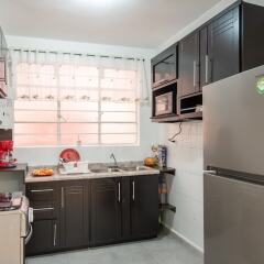 Апартаменты Luxury Balcony Apartments - FREE Parking & Netflix - Family Friendly Мехико фото 28