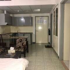 Sky Hotel Apartments в номере