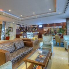 Отель Golden Tulip Al Barsha интерьер отеля фото 2
