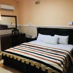 Отель Feligold Royal Hotel Benin Нигерия, г. Бенин - отзывы, цены и фото номеров - забронировать отель Feligold Royal Hotel Benin онлайн