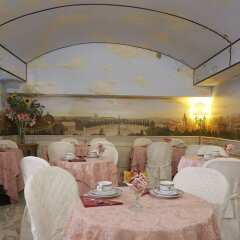 Апартаменты The Pantheon Apartment