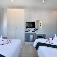 Отель 88 Hotel Phuket Таиланд, Карон-Бич - 1 отзыв об отеле, цены и фото номеров - забронировать отель 88 Hotel Phuket онлайн комната для гостей фото 5