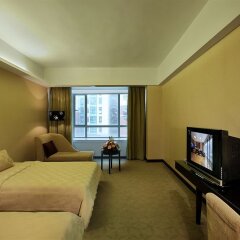 Maple Leaf Convenience Hotel Shenzhen комната для гостей фото 4