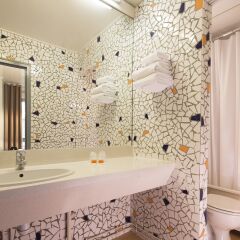 Hotel Beaumarchais ванная