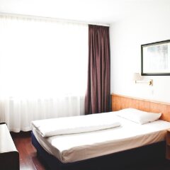 Отель Batavia Hotel Германия, Дюссельдорф - 9 отзывов об отеле, цены и фото номеров - забронировать отель Batavia Hotel онлайн комната для гостей