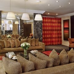 Plaza Tour Eiffel Hotel развлечения