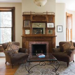 Отель Found Places Capitol Hill Bed & Breakfast интерьер отеля