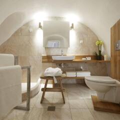 Отель Mill Houses Elegant Suites Греция, Остров Санторини - отзывы, цены и фото номеров - забронировать отель Mill Houses Elegant Suites онлайн сауна