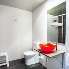 Отель Acacias Suites & Spa Испания, Льорет-де-Мар - 1 отзыв об отеле, цены и фото номеров - забронировать отель Acacias Suites & Spa онлайн ванная фото 2