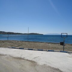 Отель Bells Motel пляж