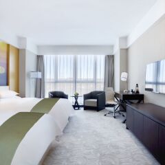 Отель Hotels & Preference Hualing Tbilisi комната для гостей фото 3