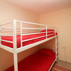 Отель Sants-Les Corts Travessera De Les Corts - Three Be детские мероприятия