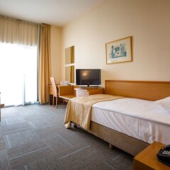 Hotel Jadran in Rijeka, Croatia from 130$, photos, reviews - zenhotels.com guestroom photo 3