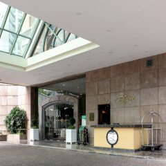 The Elizabeth Hotel Сингапур вид на фасад