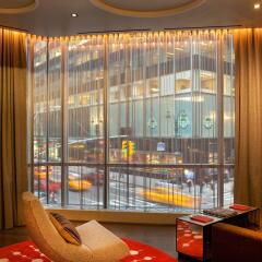 Hotel 48LEX New York бассейн