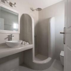Отель Kamares Apartments Греция, Остров Санторини - отзывы, цены и фото номеров - забронировать отель Kamares Apartments онлайн ванная фото 2