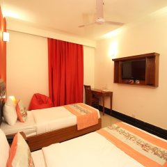 OYO Flagship 508 Golf Course Rd Amex in Gurugram, India from 77$, photos, reviews - zenhotels.com guestroom photo 4