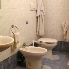 Отель Residence Algarve Италия, Римини - отзывы, цены и фото номеров - забронировать отель Residence Algarve онлайн ванная