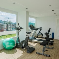 The Bloc Hotel фитнесс-зал фото 3
