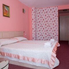 Отель Sokol Hotel Болгария, Сандански - отзывы, цены и фото номеров - забронировать отель Sokol Hotel онлайн комната для гостей фото 3