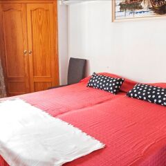 Апартаменты Beachfront Vacation Apartment in Fuengirola Ref 102 Фуэнхирола комната для гостей фото 2