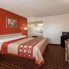 Super 8 by Wyndham Athens TX in Athens, United States of America from 98$, photos, reviews - zenhotels.com guestroom photo 3