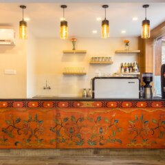 Отель Bouddha Boutique Hotel Непал, Катманду - отзывы, цены и фото номеров - забронировать отель Bouddha Boutique Hotel онлайн гостиничный бар