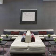 Отель Toronto Marriott Bloor Yorkville Hotel Канада, Торонто - отзывы, цены и фото номеров - забронировать отель Toronto Marriott Bloor Yorkville Hotel онлайн гостиничный бар