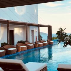 HAIAN Beach Hotel & Spa бассейн