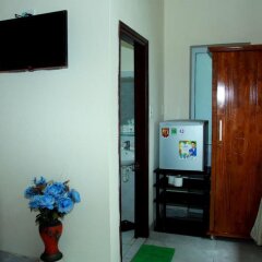 Отель Milk Fruit Homestay Хойан фото 12