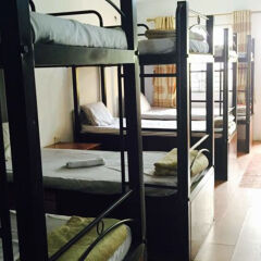 Home Backpackers Hostel балкон