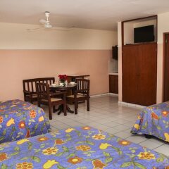 Отель Blue Pacific Suites детские мероприятия