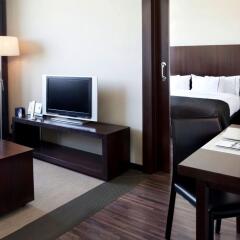 AC Hotel Barcelona Forum by Marriott комната для гостей