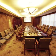 Xiangjiangwan Internationa Hotel (Zhangjiang North Avenue Store) фото 2