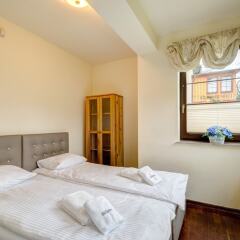 Апартаменты Dom & House - Apartment Chopina with Garden Сопот комната для гостей фото 2